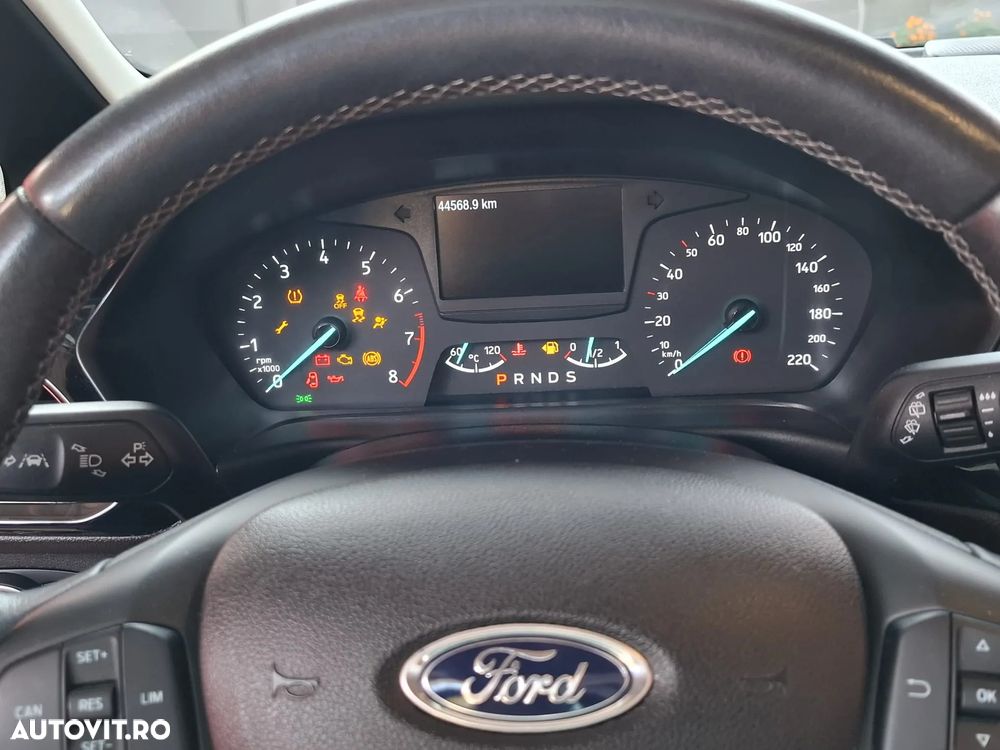 Ford Fiesta 1.0 EcoBoost Powershift Titanium - 10