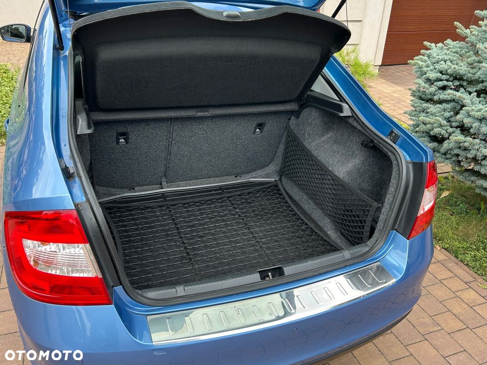 Skoda RAPID 1.2 TSI Ambition - 16