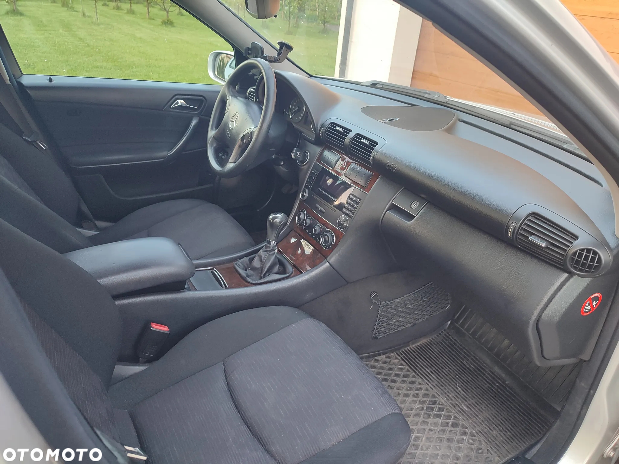 Mercedes-Benz Klasa C 180 T Kompressor Classic - 13