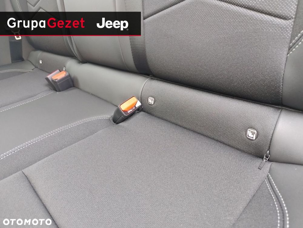 Jeep Avenger - 17
