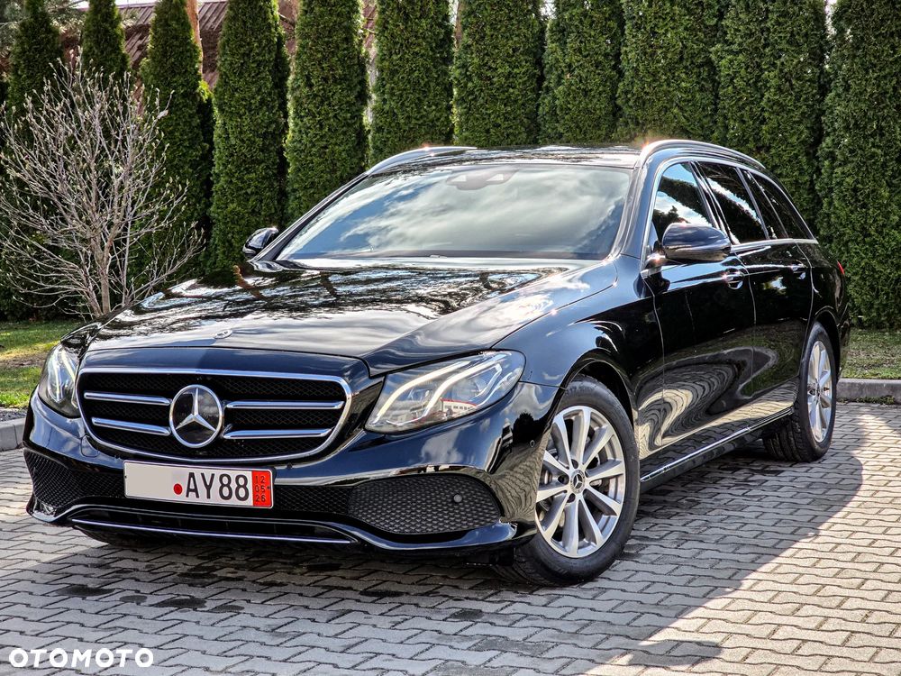 Mercedes-Benz Klasa E 220 d 9G-TRONIC - 4
