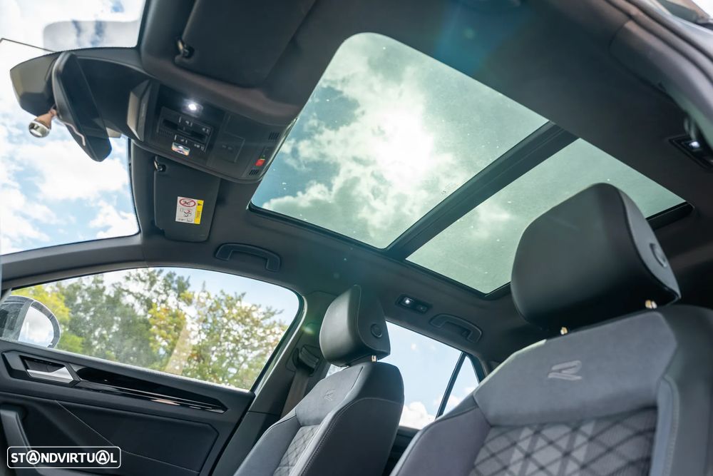 VW T-Roc 2.0 TDI R-Line DSG - 15