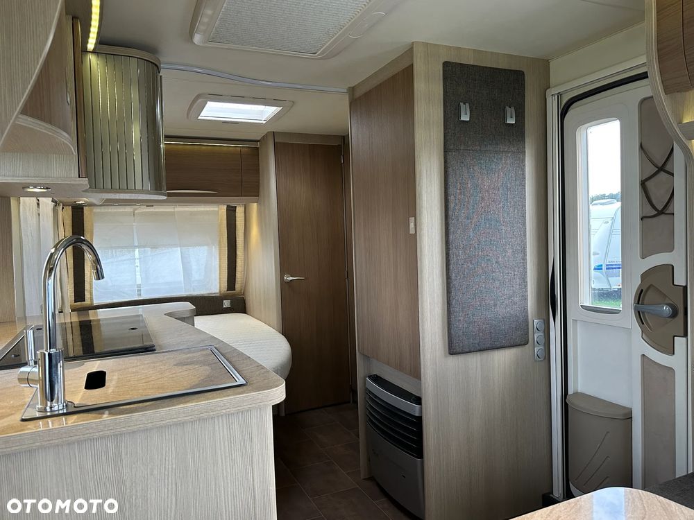 Burstner 460 TS AVERSO  z markizą kasetową THULE. GWARANCJA !!! - 14