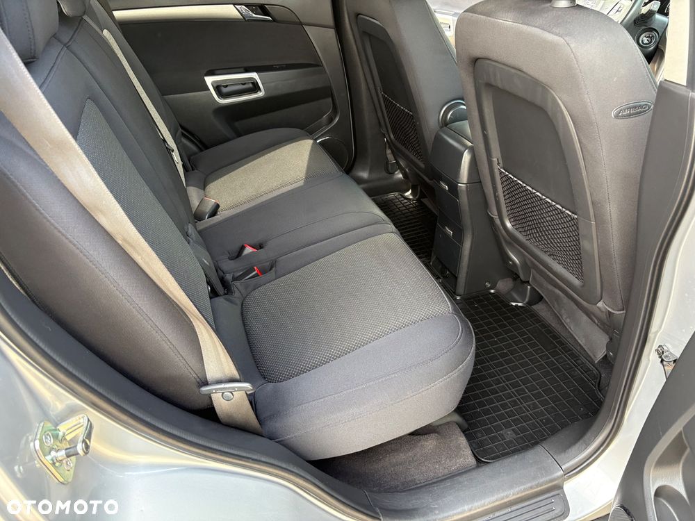 Opel Antara - 8