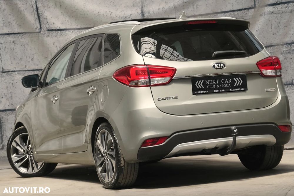 Kia Carens 1.7 CRDi 141 Aut. Dream Team Edition - 3