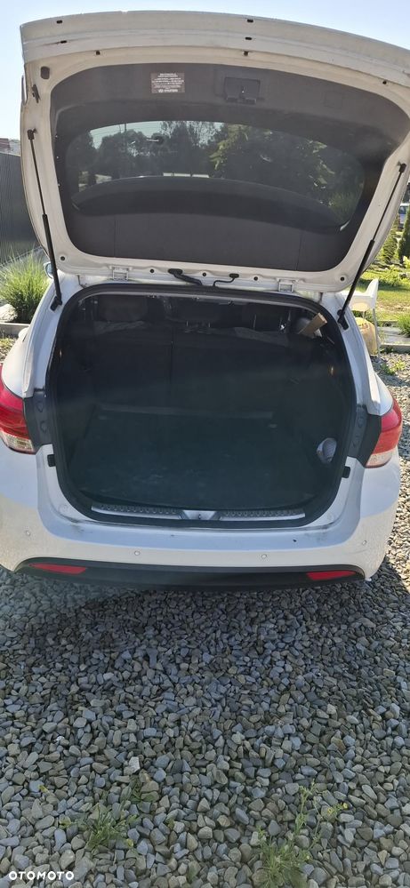 Hyundai i40 1.6 GDI Comfort + - 5