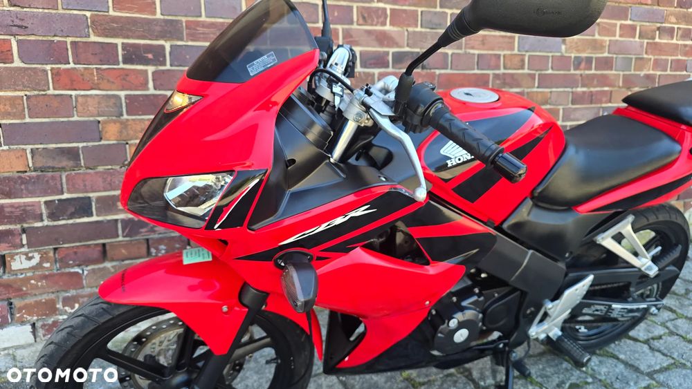 Honda CBR - 4