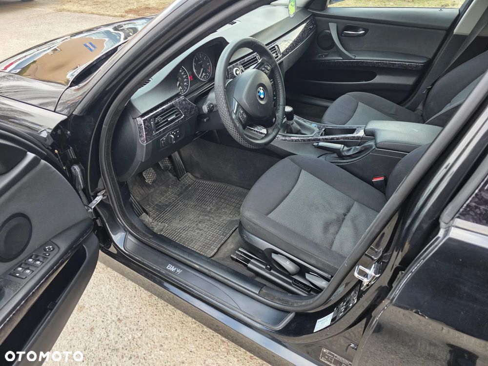 BMW Seria 3 - 13