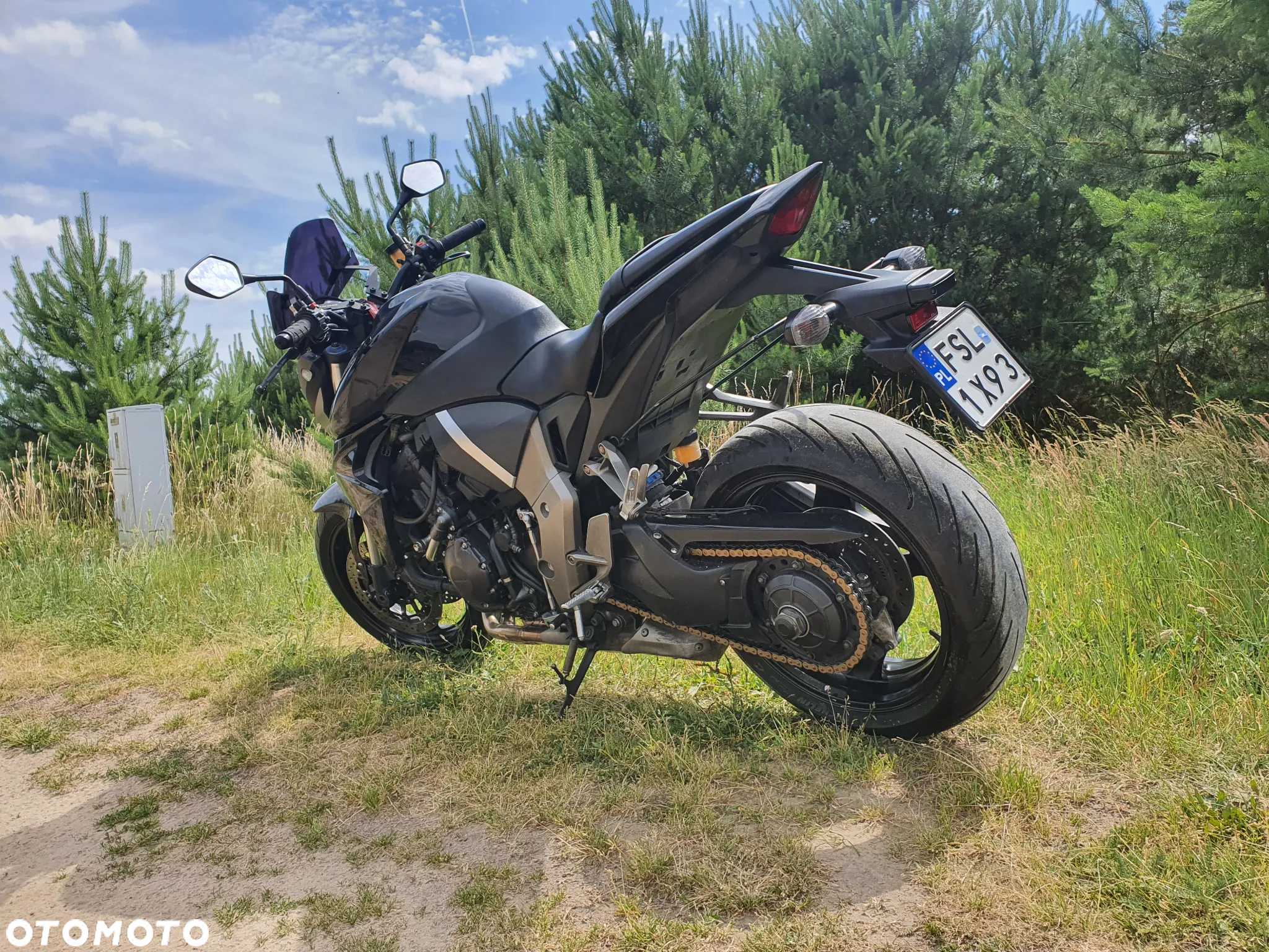 Honda CB - 12