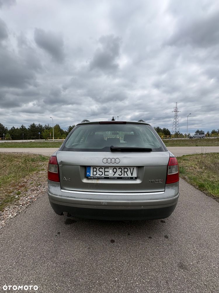 Audi A4 Avant - 5