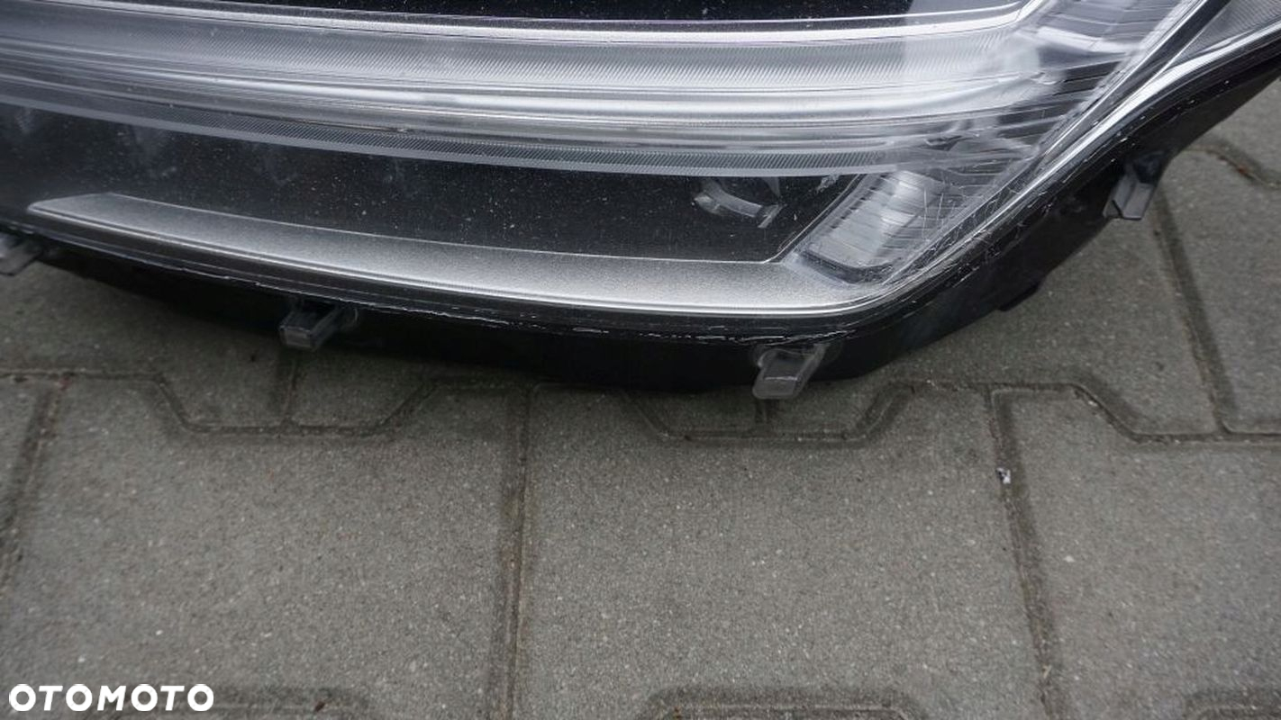 VOLVO XC90 II - LAMPA FULL LED LEWA PRAWA PRZÓD KPL. - 5