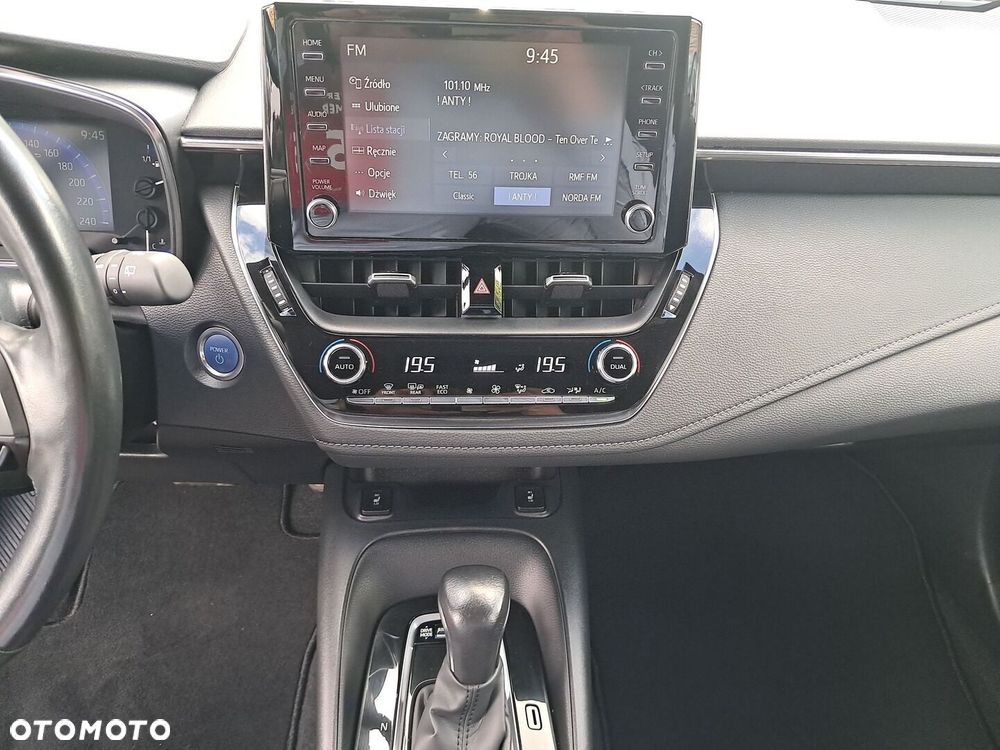 Suzuki Swace 1.8 Hybrid Premium Plus CVT - 25