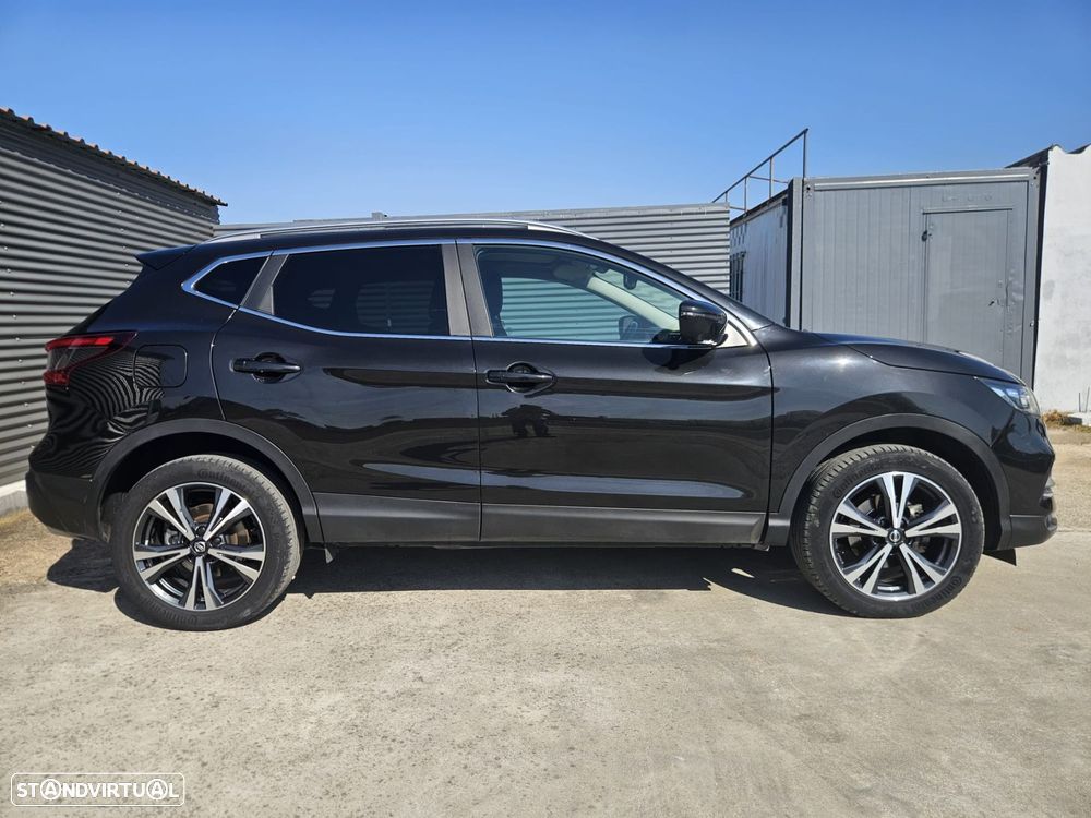 Nissan Qashqai 1.3 DIG-T N-Connecta LED+SKY - 10