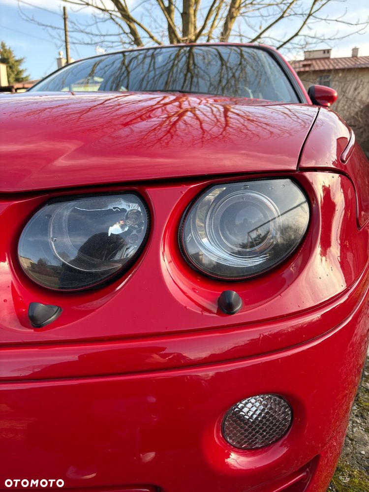 MG ZT - 32
