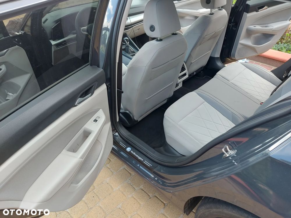 Volkswagen Golf VIII 1.0 TSI Life - 9