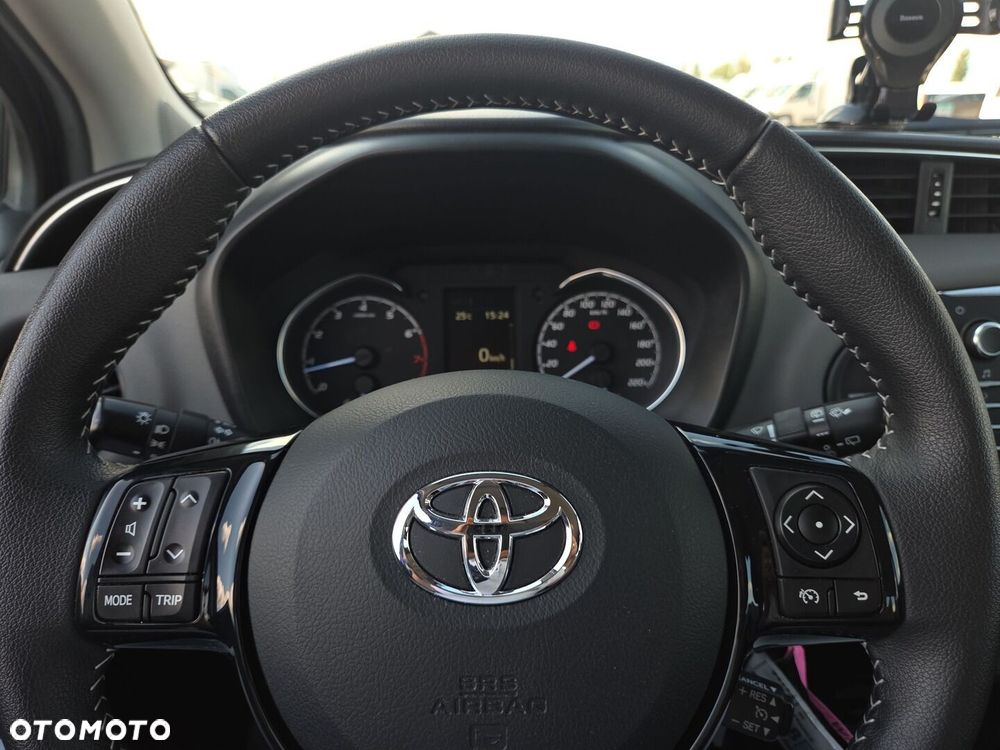 Toyota Yaris - 18