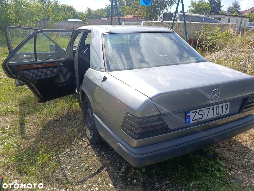 Mercedes-Benz W124 (1984-1993) - 4