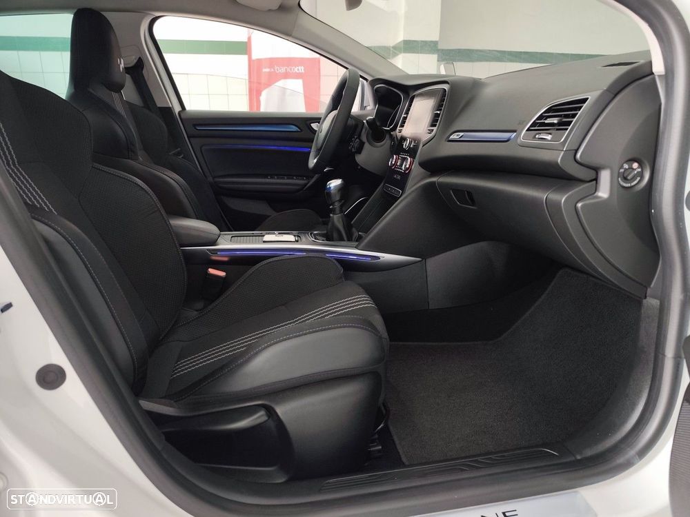 Renault Mégane Sport Tourer 1.5 dCi GT Line - 11