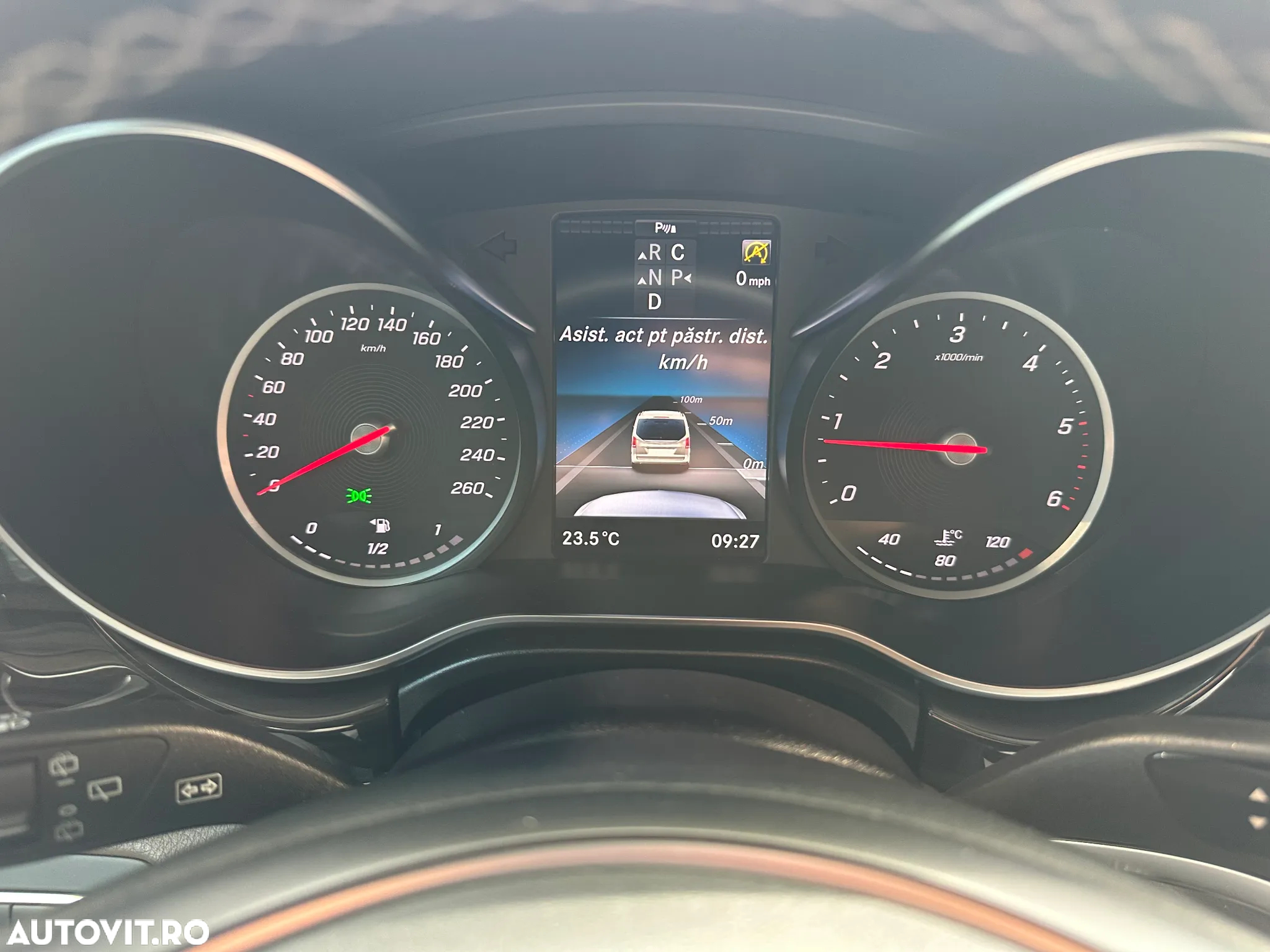 Mercedes-Benz V 300 d lang 4Matic 9G-TRONIC Exclusive Edition - 28