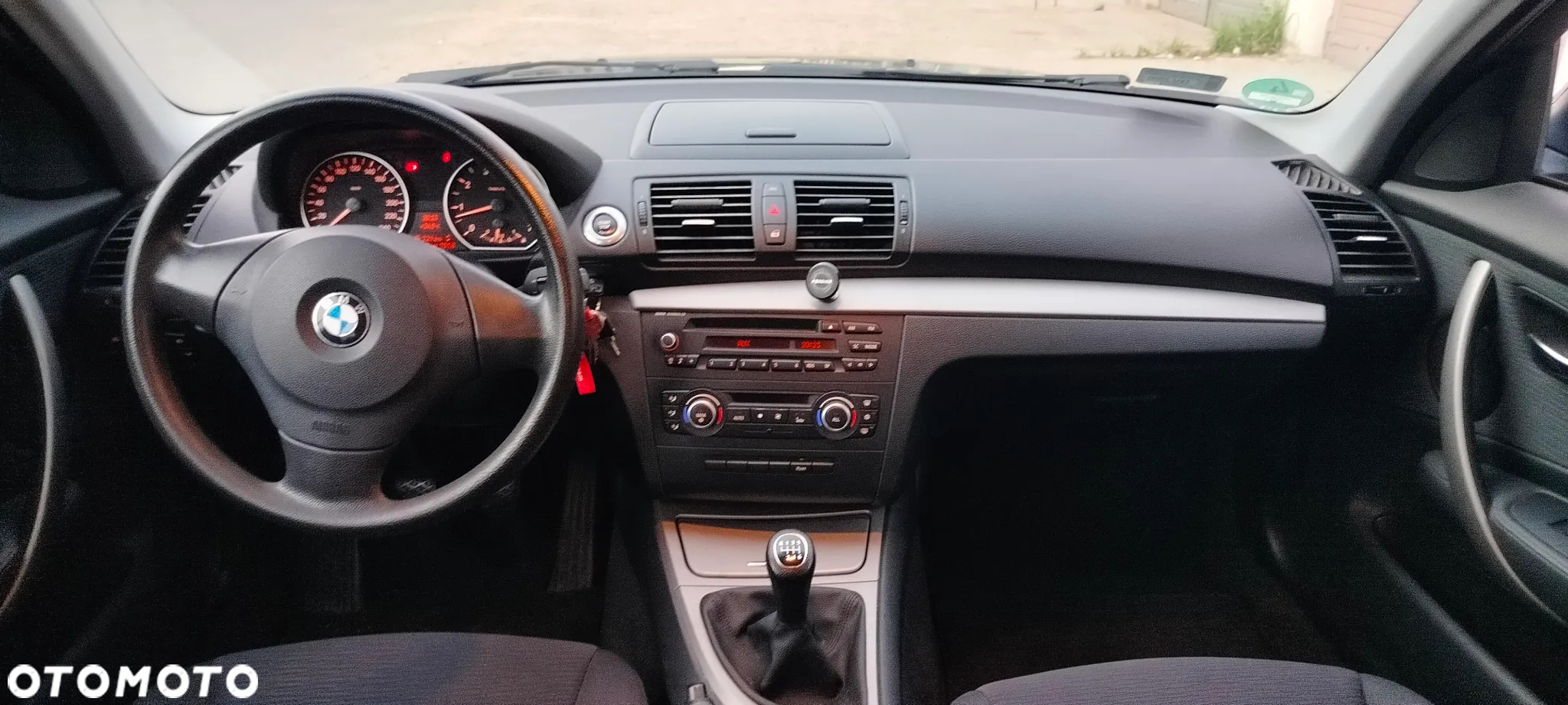 BMW Seria 1 118i - 8