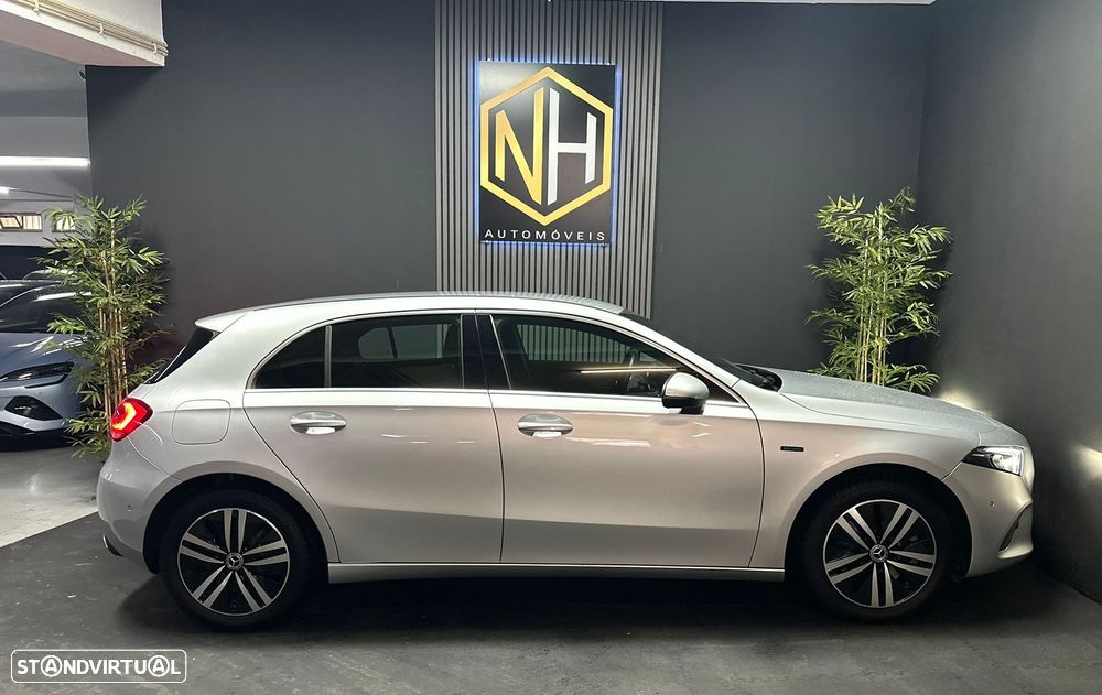 Mercedes-Benz A 250 e Style Plus - 6