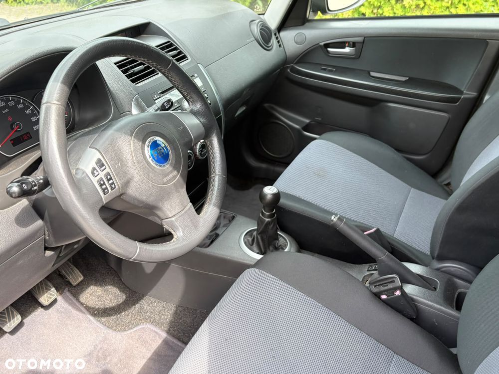 Fiat Sedici 1.6 16V 4x4 Emotion - 11