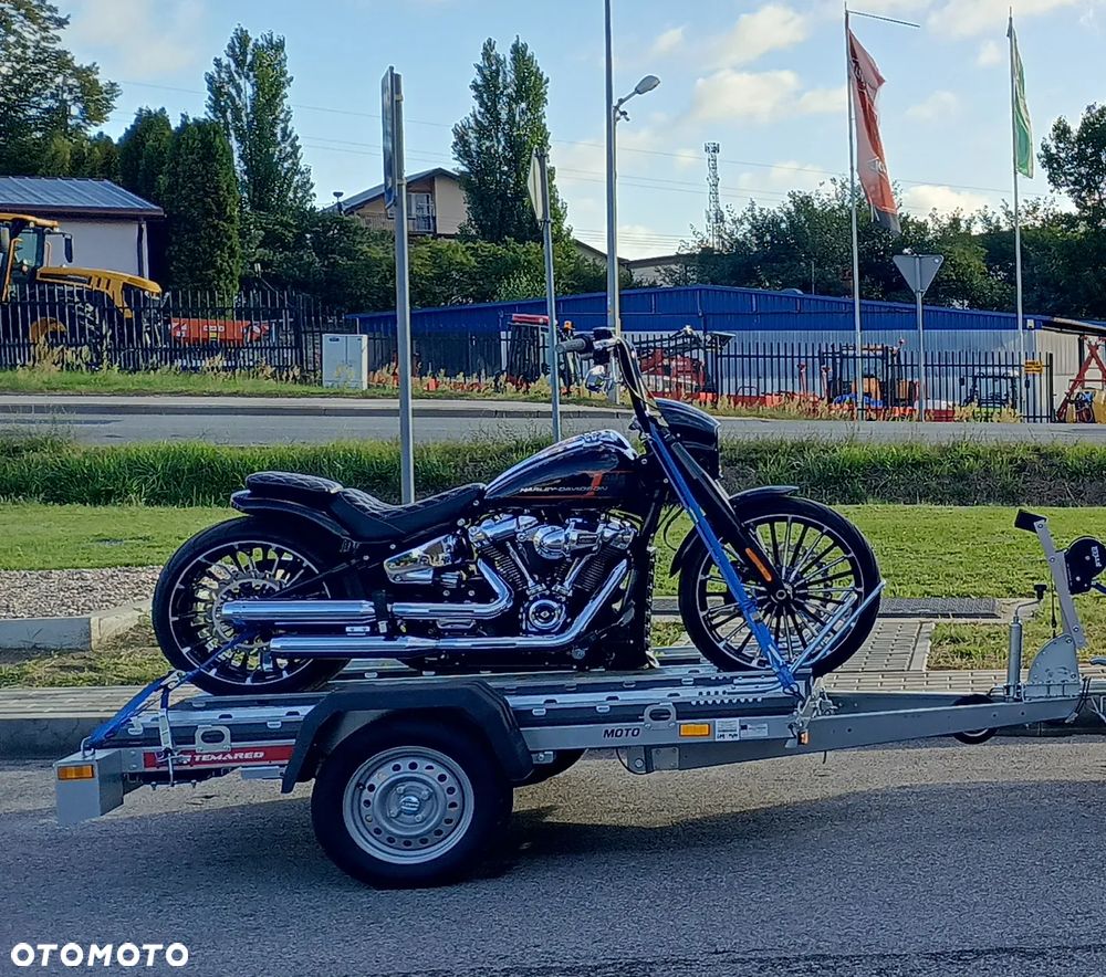 Harley-Davidson Softail Breakout - 6