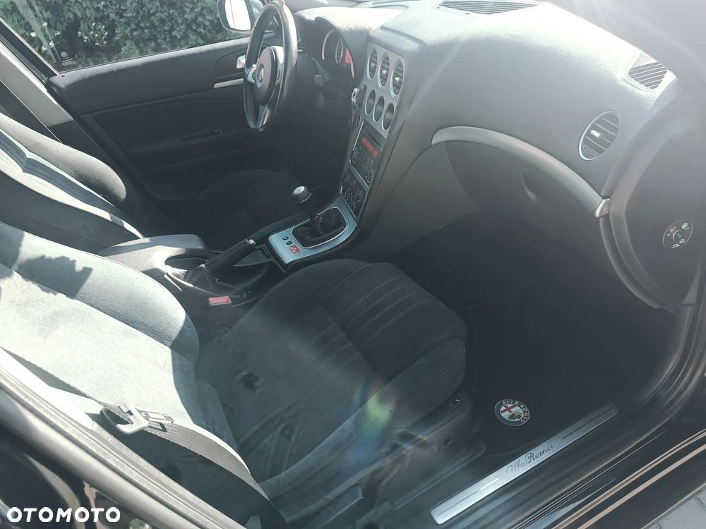 Alfa Romeo 159 1.8 TBI 16V - 13