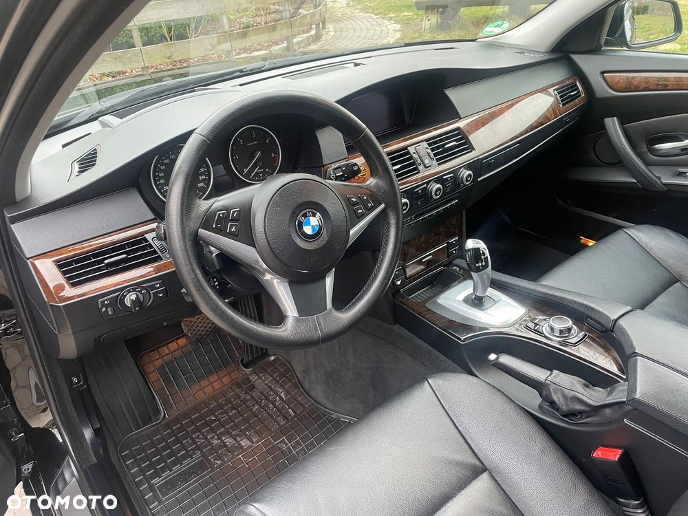 BMW Seria 5 530d - 13