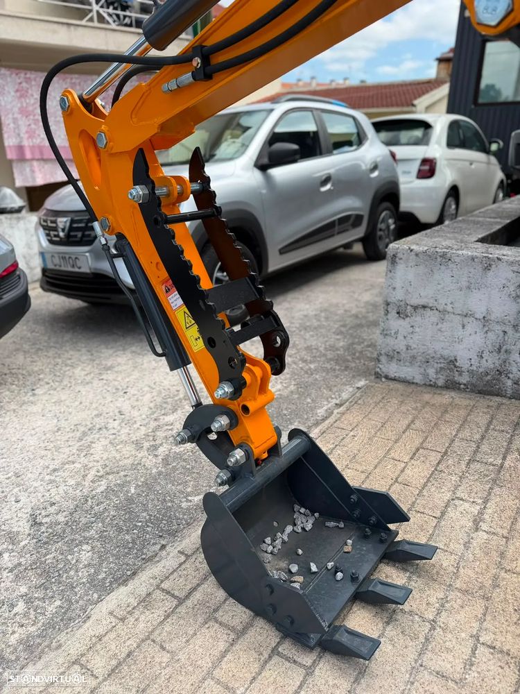 Outra não listada Mini Escavadora - 4
