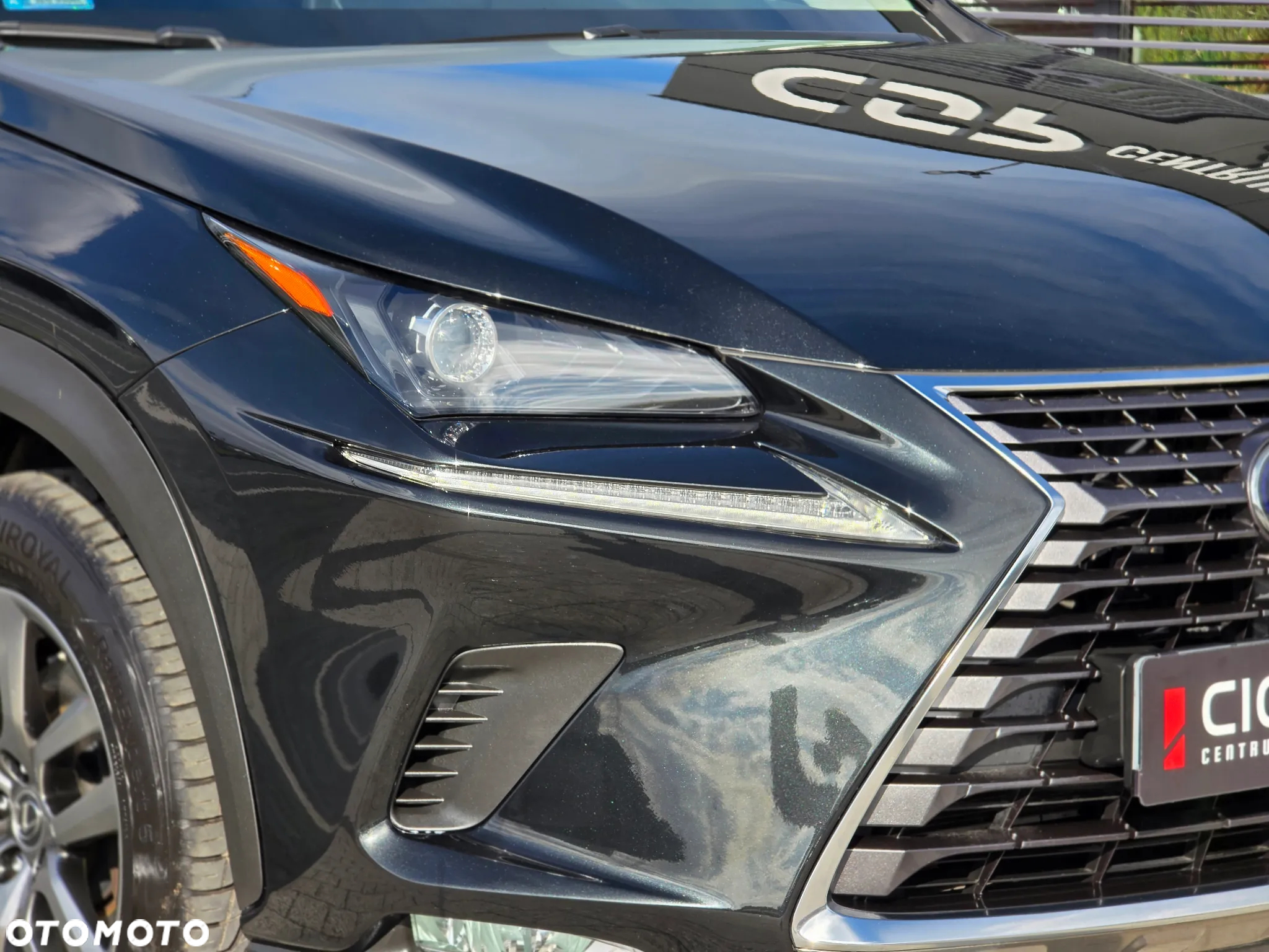 Lexus NX 300h Elegance AWD - 33