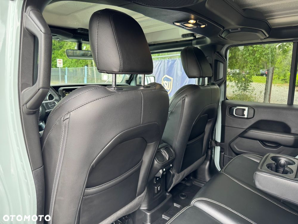 Jeep Wrangler Unlimited 2.0 Turbo PHEV 4xe Sahara - 32