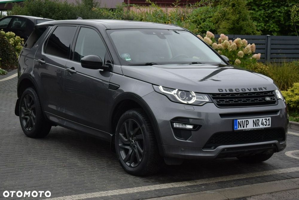 Land Rover Discovery Sport D150 R-Dynamic - 3