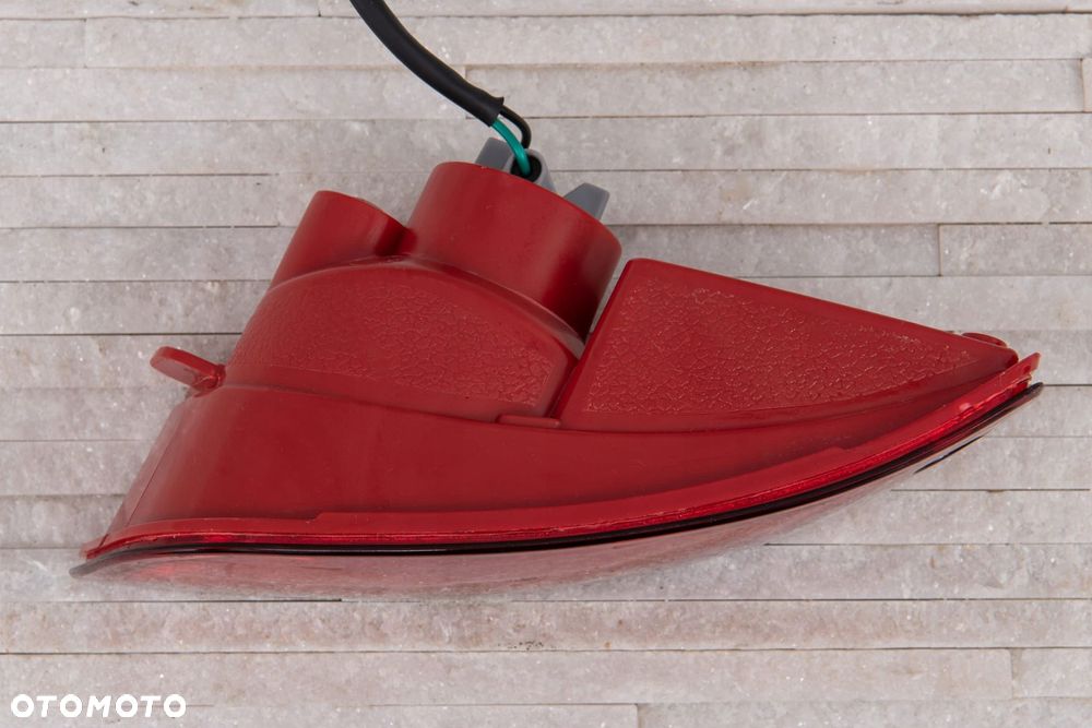 hyundai santa fe ii cm 2006-09 lampa przeciwmgielna tylna prawa 924092 - 8