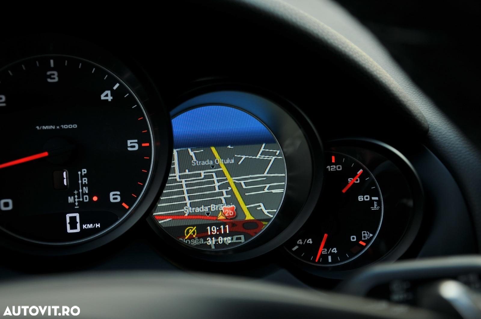Porsche Cayenne 3.0TD TipTronic - 13