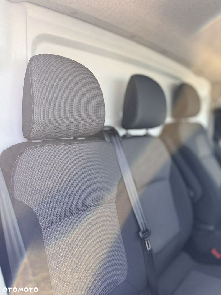 Renault Trafic - 21