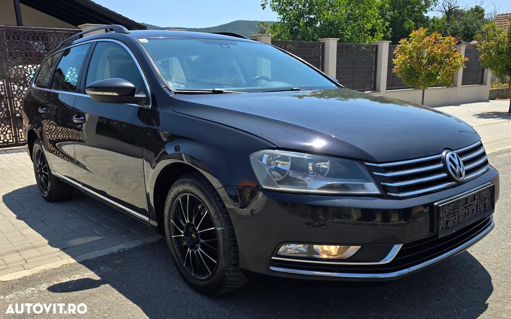 Volkswagen Passat Variant 2.0 Blue TDI DSG SCR Business Edition - 3