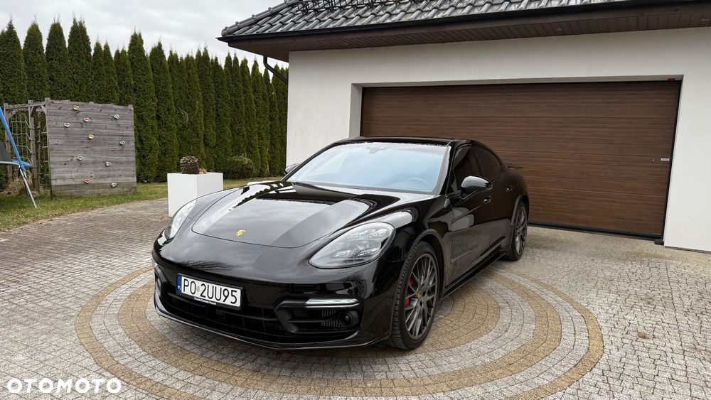 Porsche Panamera Turbo - 9