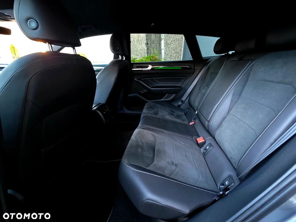 Volkswagen Arteon 2.0 TDI SCR 4Motion DSG R-Line - 18