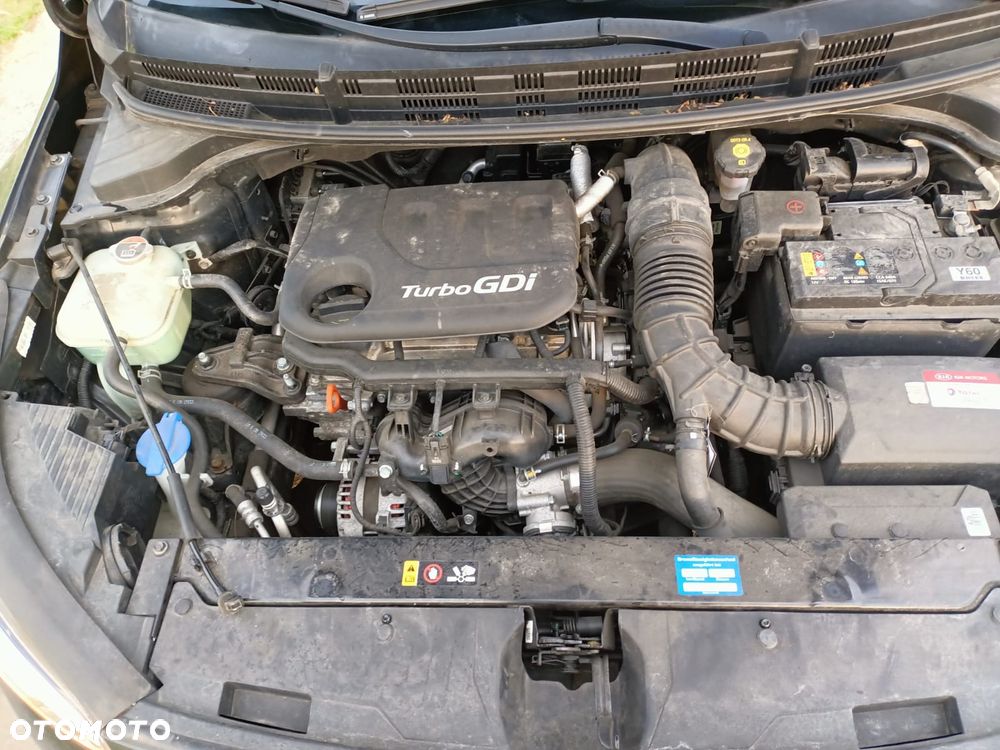 Kia Stonic - 16
