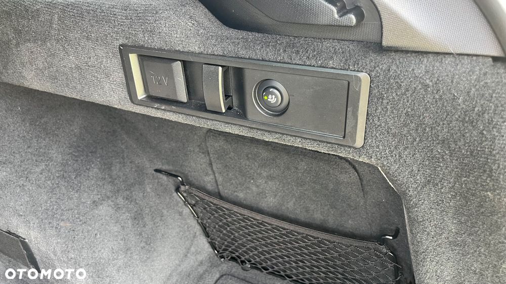 BMW Seria 3 320d Sport Line sport - 15