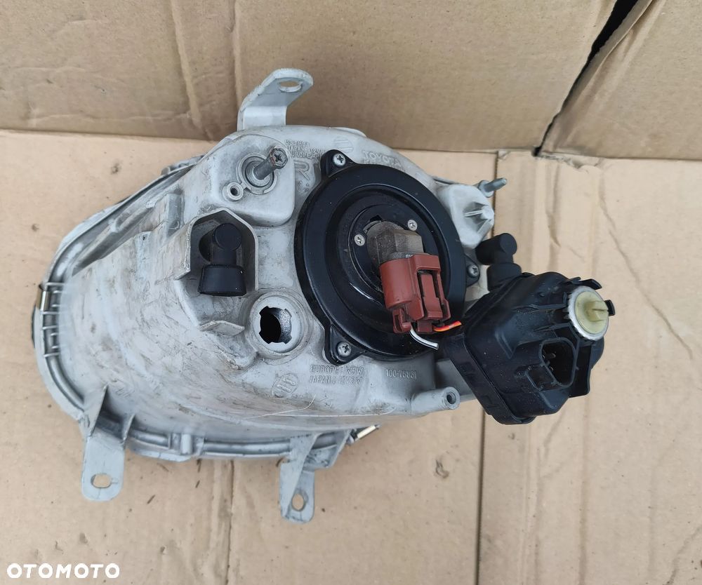 Reflektor prawy Lampa prawa Toyota Celica 1994- Europa - 2