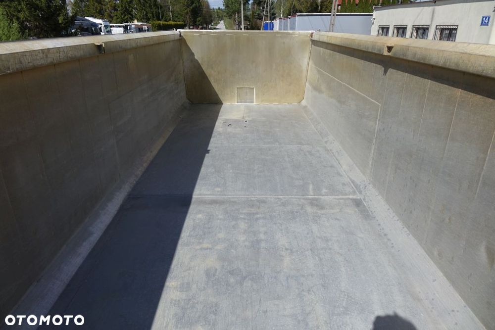 Stas WYWROTKA 26,5m3 / ALUMINIOWA /OSIE SAF /OŚ PODNOSZONA / ALUMINIOWE FELGI / SZYBER ZBOŻOWY / PLANDEKA - 31