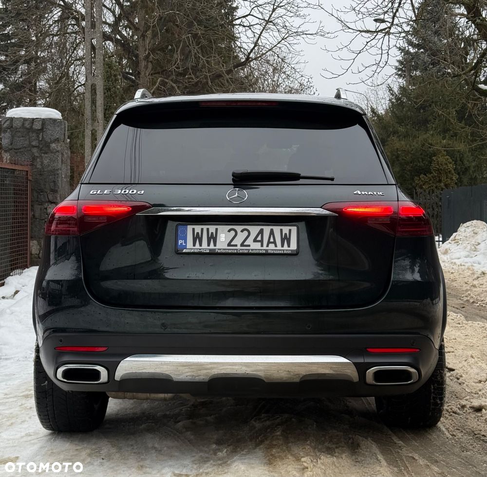 Mercedes-Benz GLE 300 d 4-Matic Premium - 2