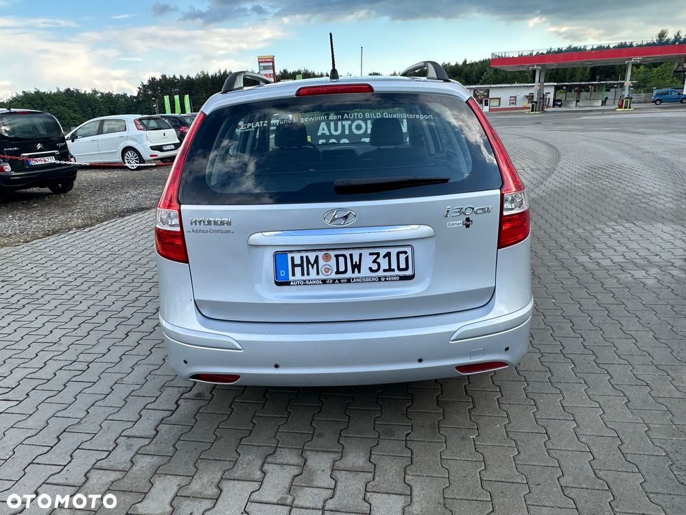 Hyundai i30 1.4 Base + - 30