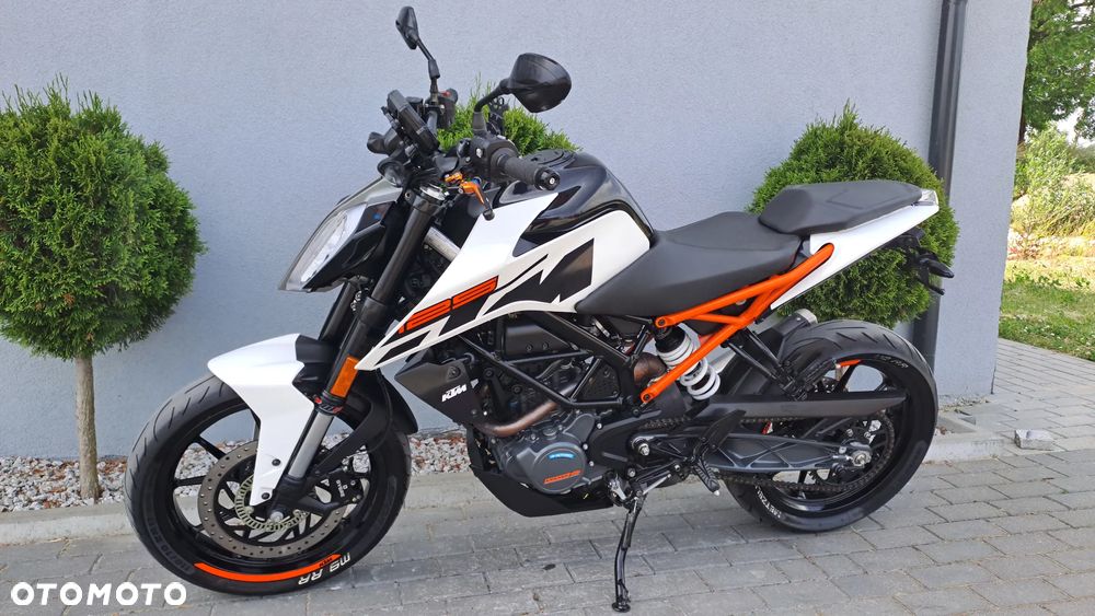 KTM Duke - 4
