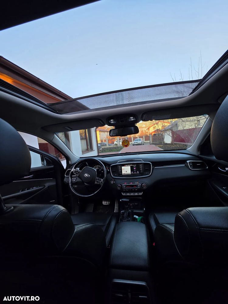 Kia Sorento 2.2 CRDi AWD Aut. Platinum Edition - 3