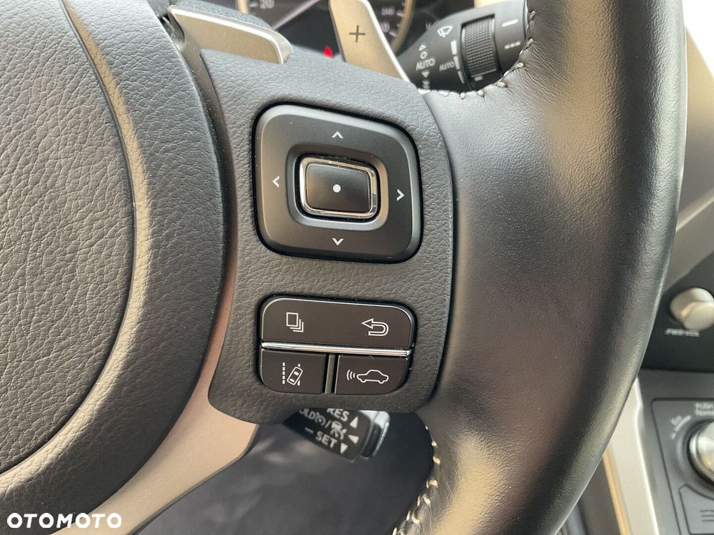 Lexus NX 300 F Impression AWD - 23