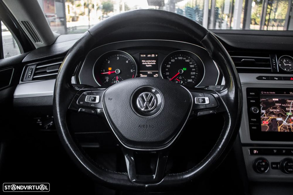 VW Passat Variant 1.6 TDI (BlueMotion ) DSG Comfortline - 13