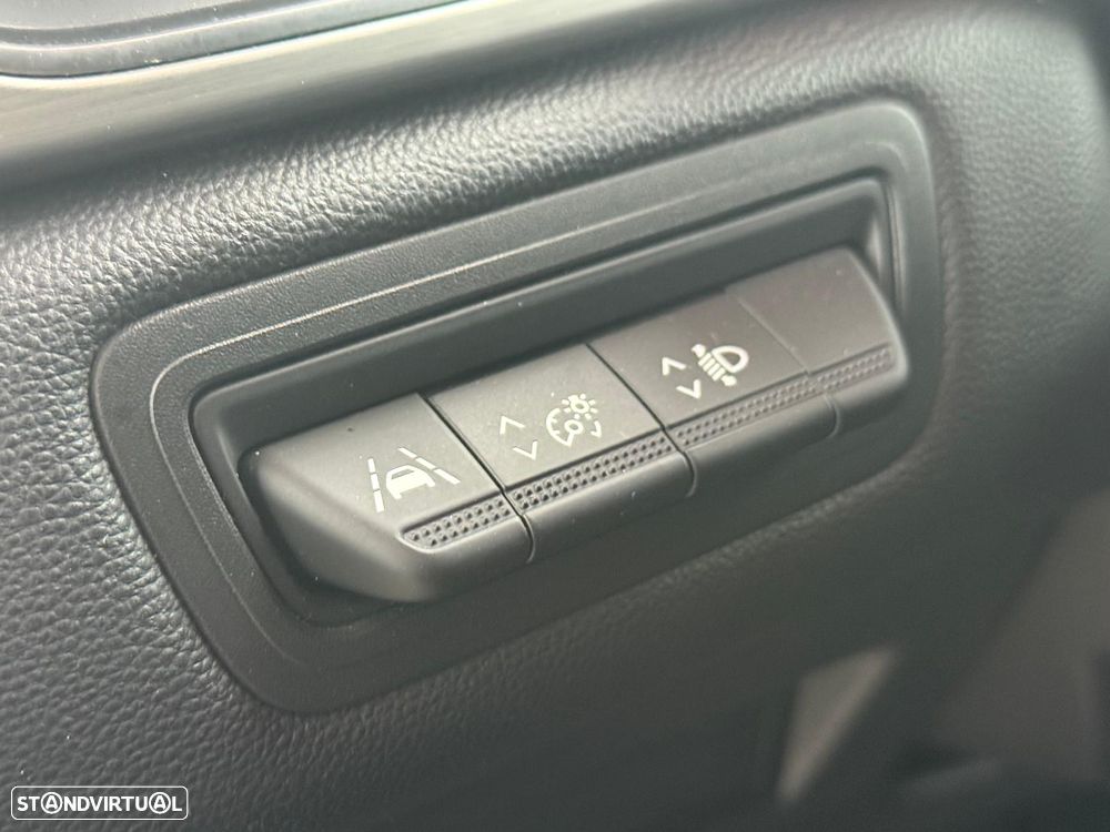 Renault Captur 1.0 TCe Exclusive - 33